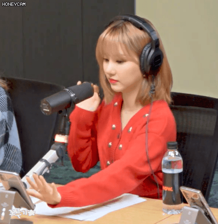 네이버나우 어벤걸스 여자친구 은하 cut.gif | 인스티즈