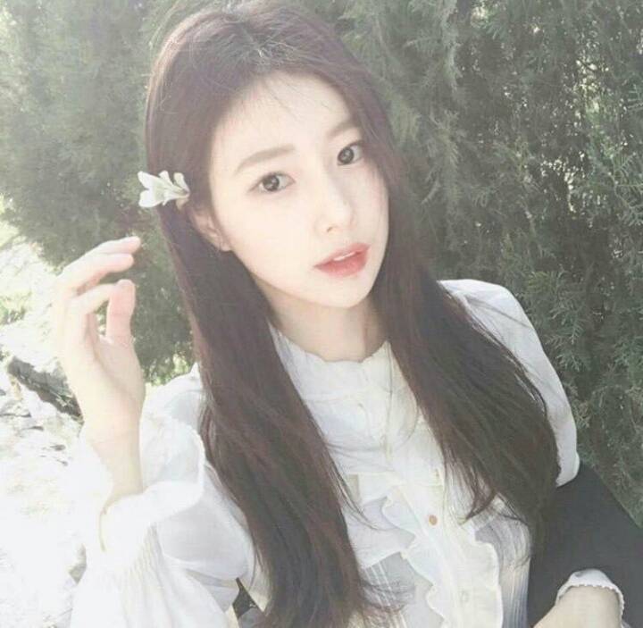 데뷔전 강혜원.jpg | 인스티즈