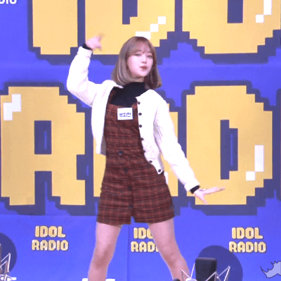 라디오 아이돌리그 출연해 하드캐리한 프로미스나인 막내 백지헌.GIF | 인스티즈