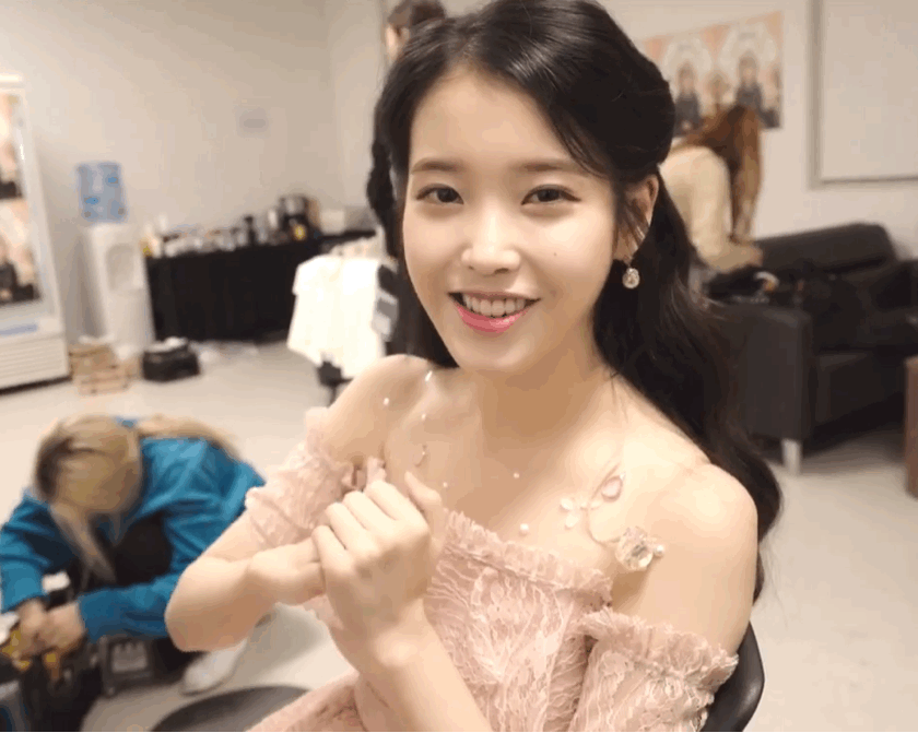 군기 잡는 아이유.gif | 인스티즈