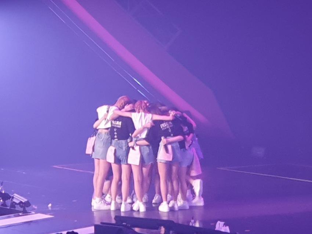 아이즈원) 자 히토미 엉엉 웁니다 | 인스티즈