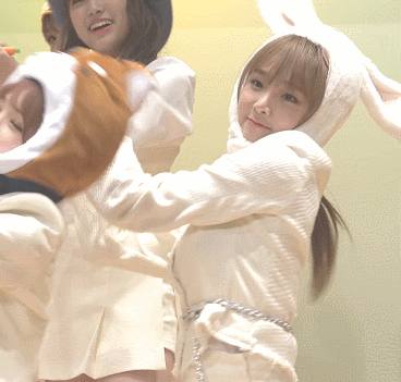 아이즈원 보면 볼수록 매력이 많은 예나 | 인스티즈