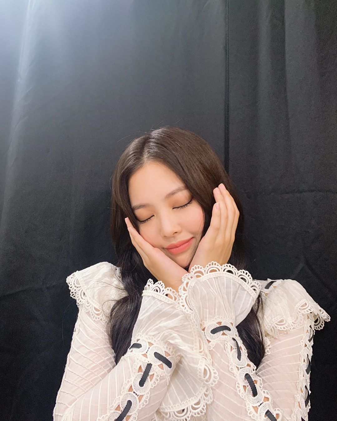 오늘자 블랙핑크 제니 인스타그램.jpg | 인스티즈
