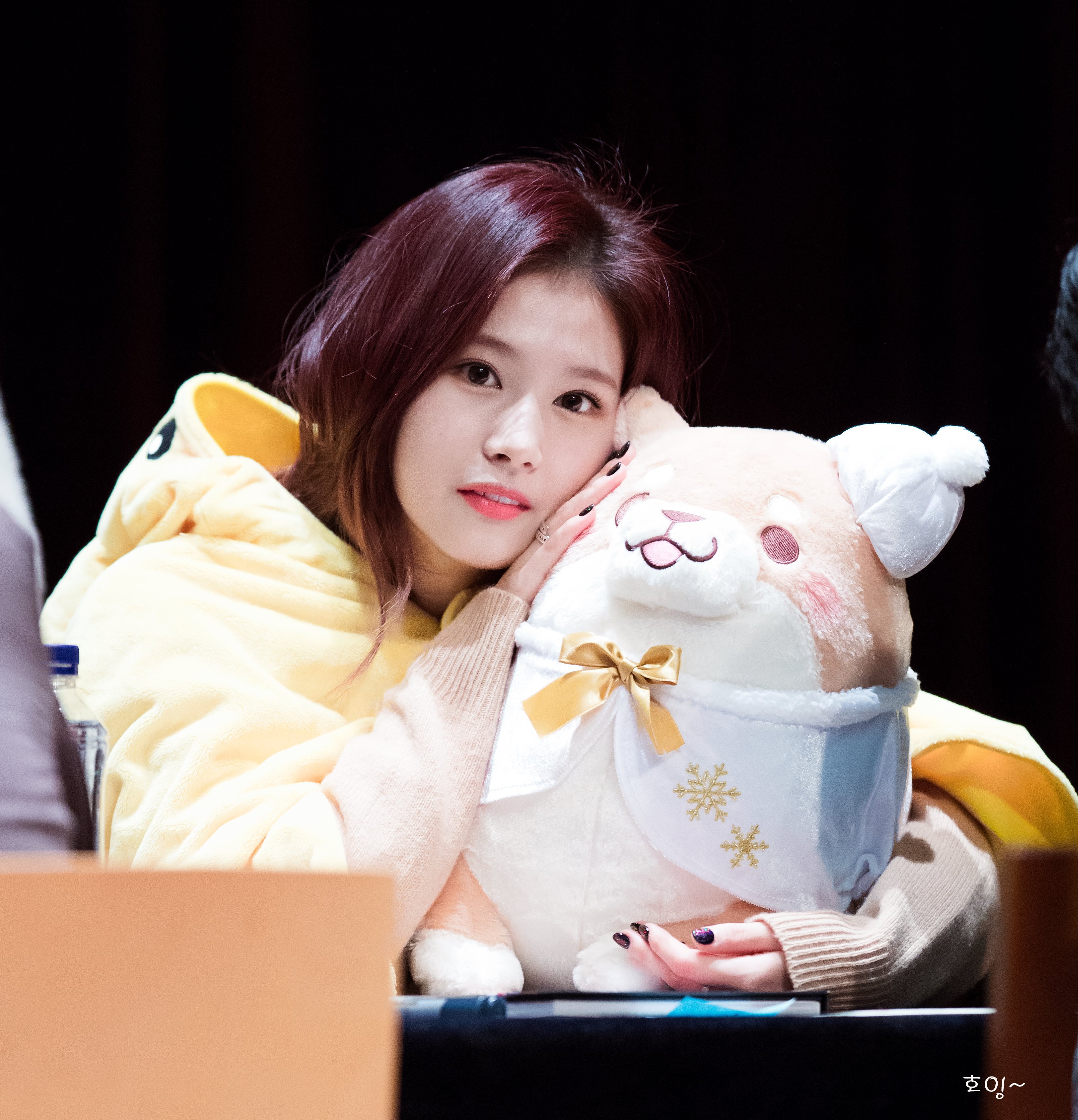 잔망스러운 트와이스 사나.jpgif | 인스티즈