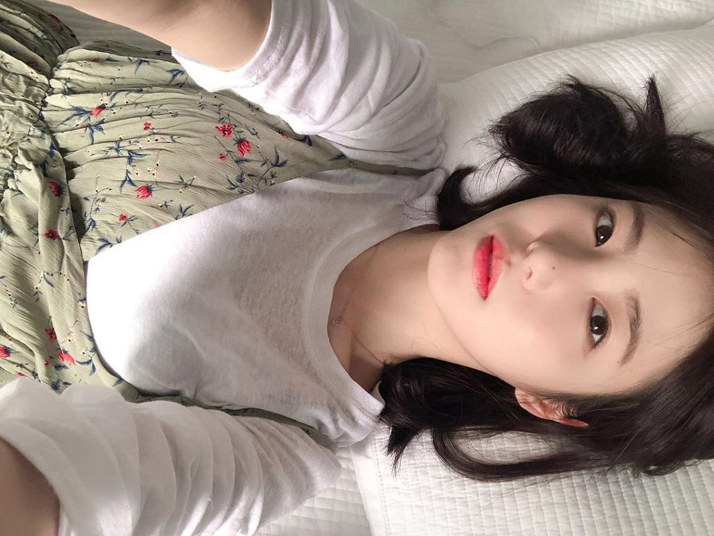 코에 있는 점이 섹시한 신예은❤️ | 인스티즈