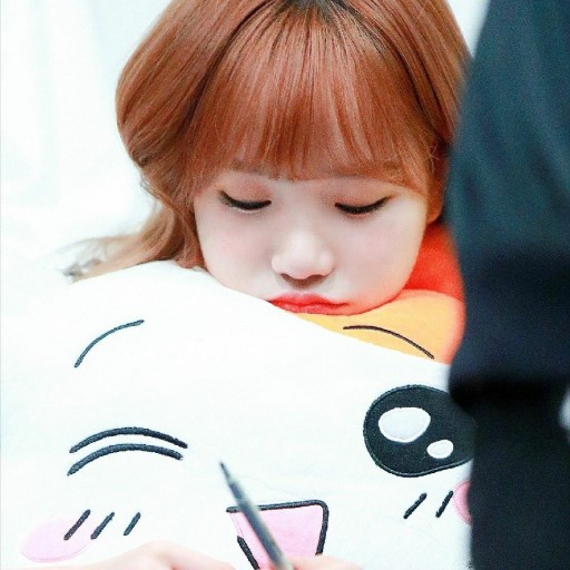 아침 일찍 조유리.jpgif | 인스티즈