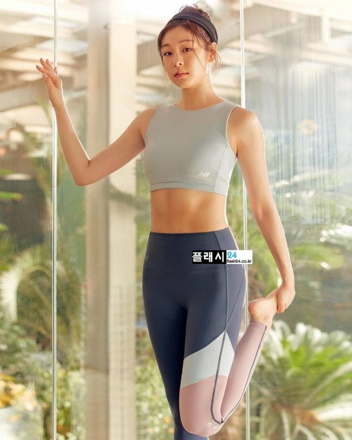 추운 날이라 마음 따뜻해지시라는 뜻에서 연느님.jpgif (30장) | 인스티즈