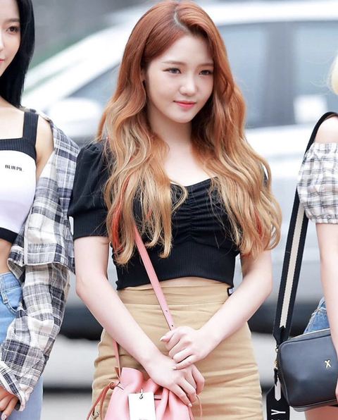 사과 하나를 다 못 먹은 김에 노지선.jpgif | 인스티즈