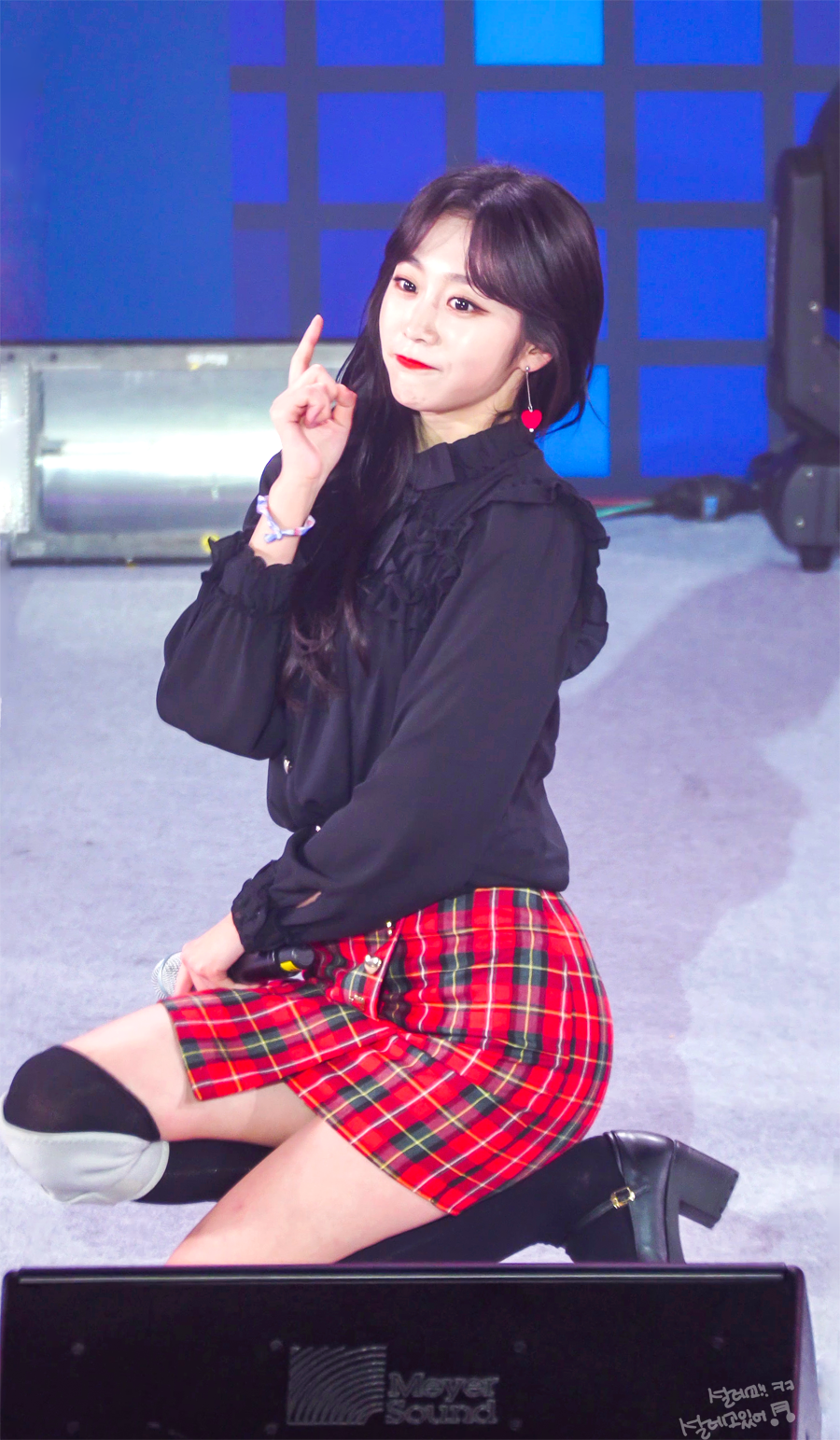 [러블리즈] 앨범이 도착해서 지수 | 인스티즈