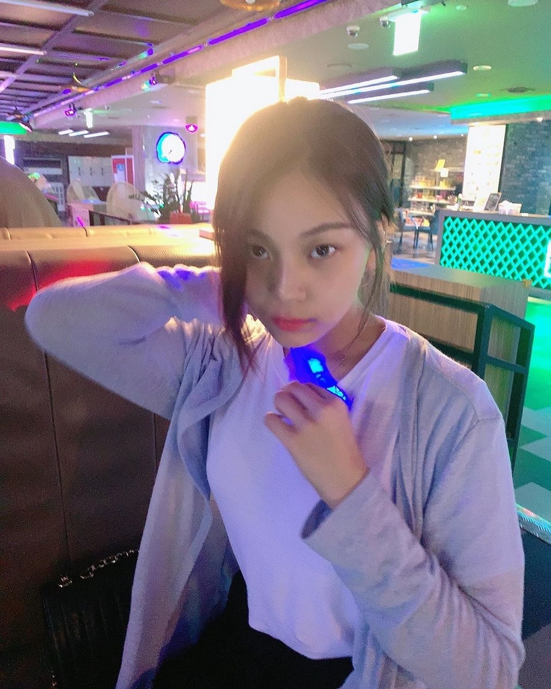 여자친구 인스타그램(엄지).jpg | 인스티즈