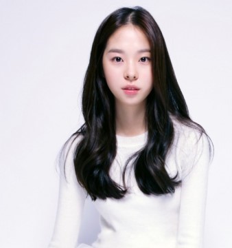 아이즈원 강혜원이랑 은근 비슷한 외모의 배우 | 인스티즈