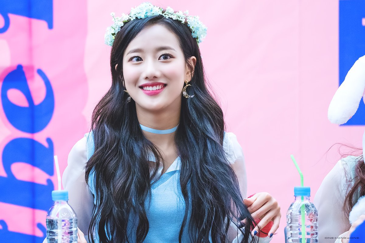 화관쓴 에이프릴 나은이.jpg | 인스티즈