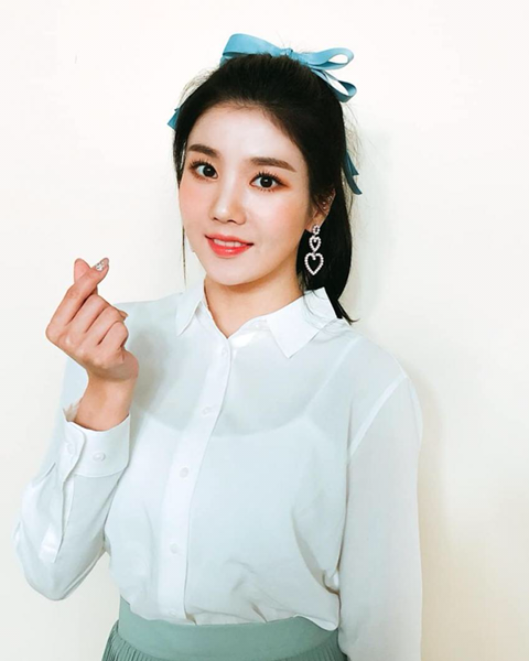 아이즈원) 셀럽이 되고 싶은 하찮지만 멋있는 은비 day | 인스티즈