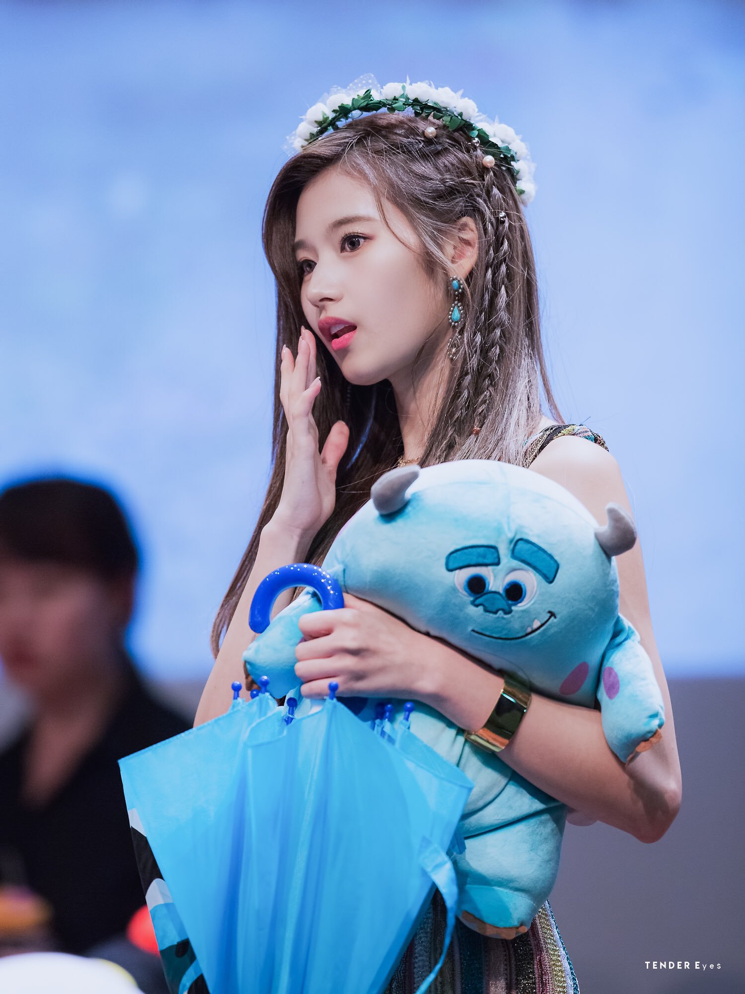 오늘 생일을 맞은 트와이스 사나.jpg | 인스티즈
