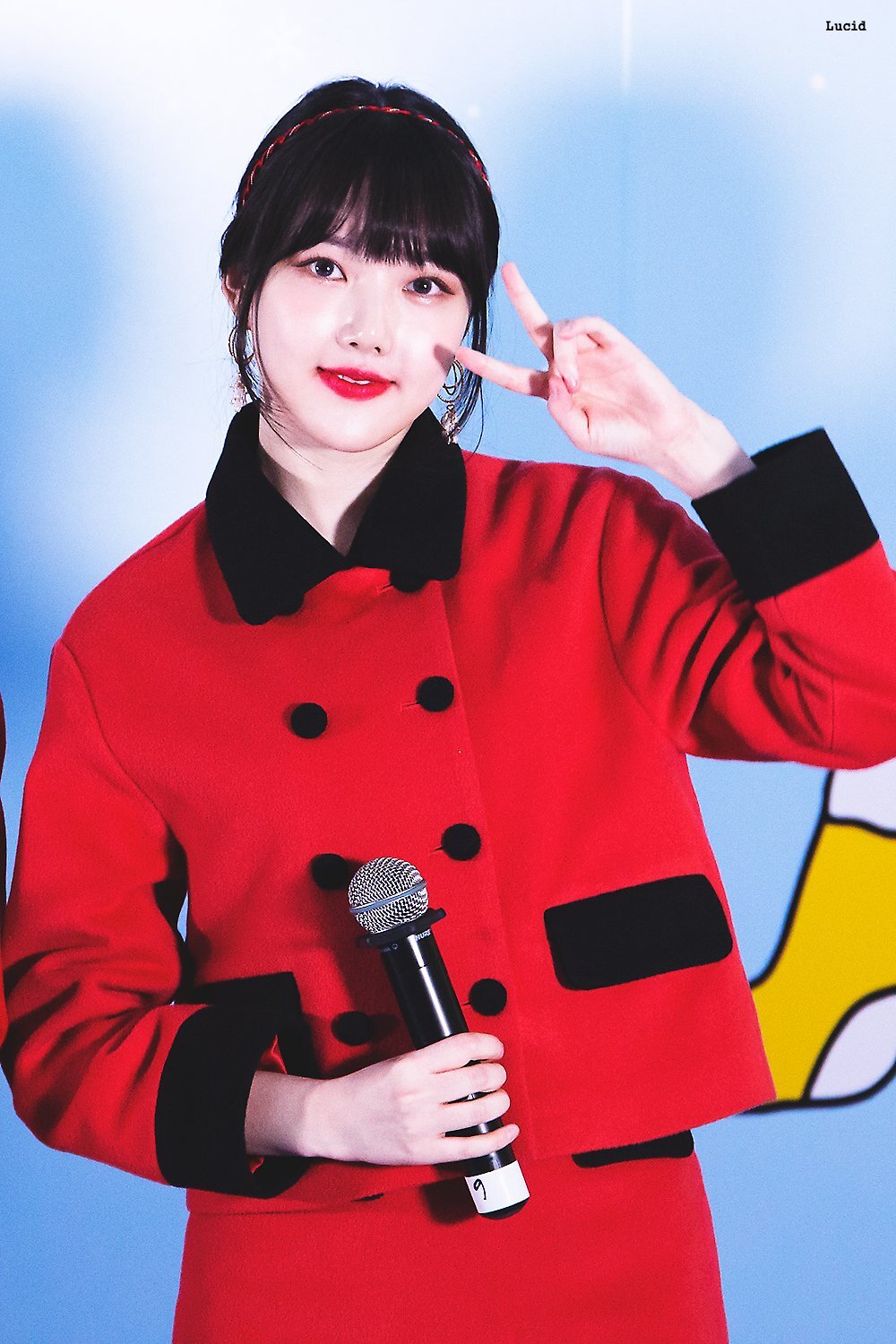 식사시간에 보니까 은근히 미인인 듯한 여자친구 예린이.jpgif | 인스티즈