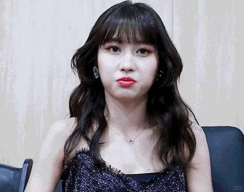 ��‍🍳요리왕 모모🍑 원스🍭 모모랑 달콤한 시간 보내볼까요?🎂 2019.11.09 8PM on V LIVE | 인스티즈