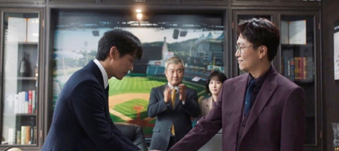 [스토브리그] 백승수 진실의 허리각도 | 인스티즈