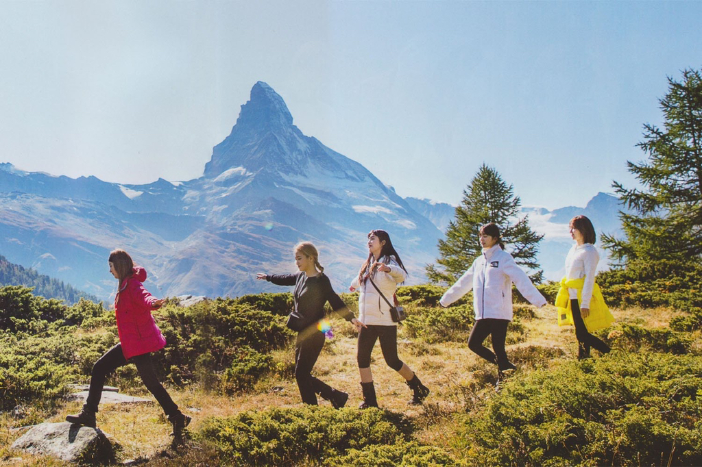 여행잡지에 실린 레드벨벳의 스위스 여행 | 인스티즈