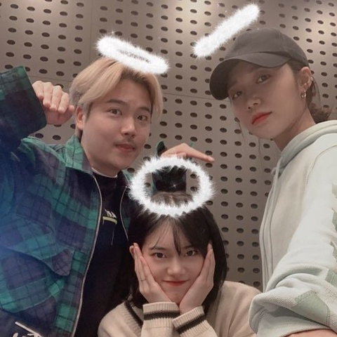 천사라면서 시크한 표정한 에이핑크 정은지.jpg | 인스티즈