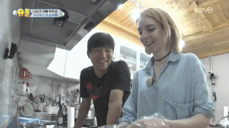 박주호 한국 복귀에 대한 안나의 반응, 슈돌 출연 이유.gif (나은이 건후) | 인스티즈