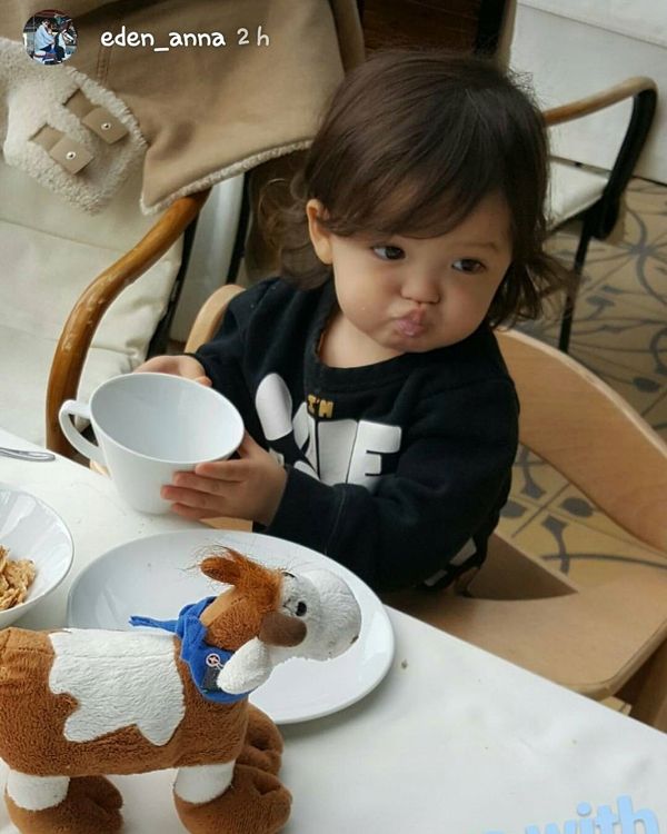 나은이 어린 시절 모습 | 인스티즈