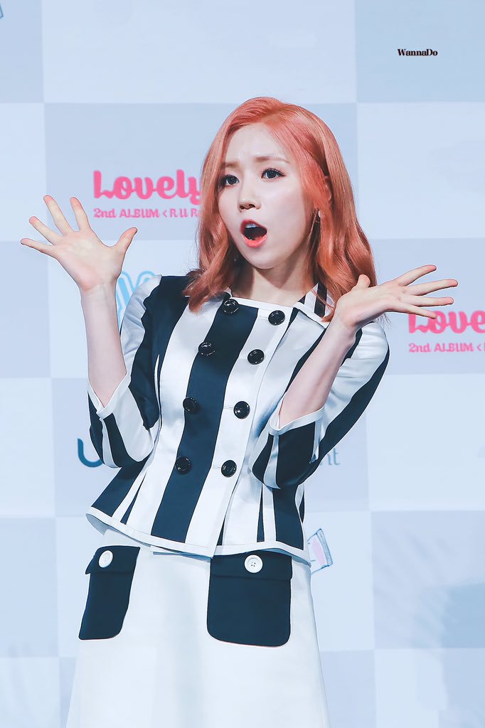 이제 20살이되서 러블리즈 박명은 | 인스티즈