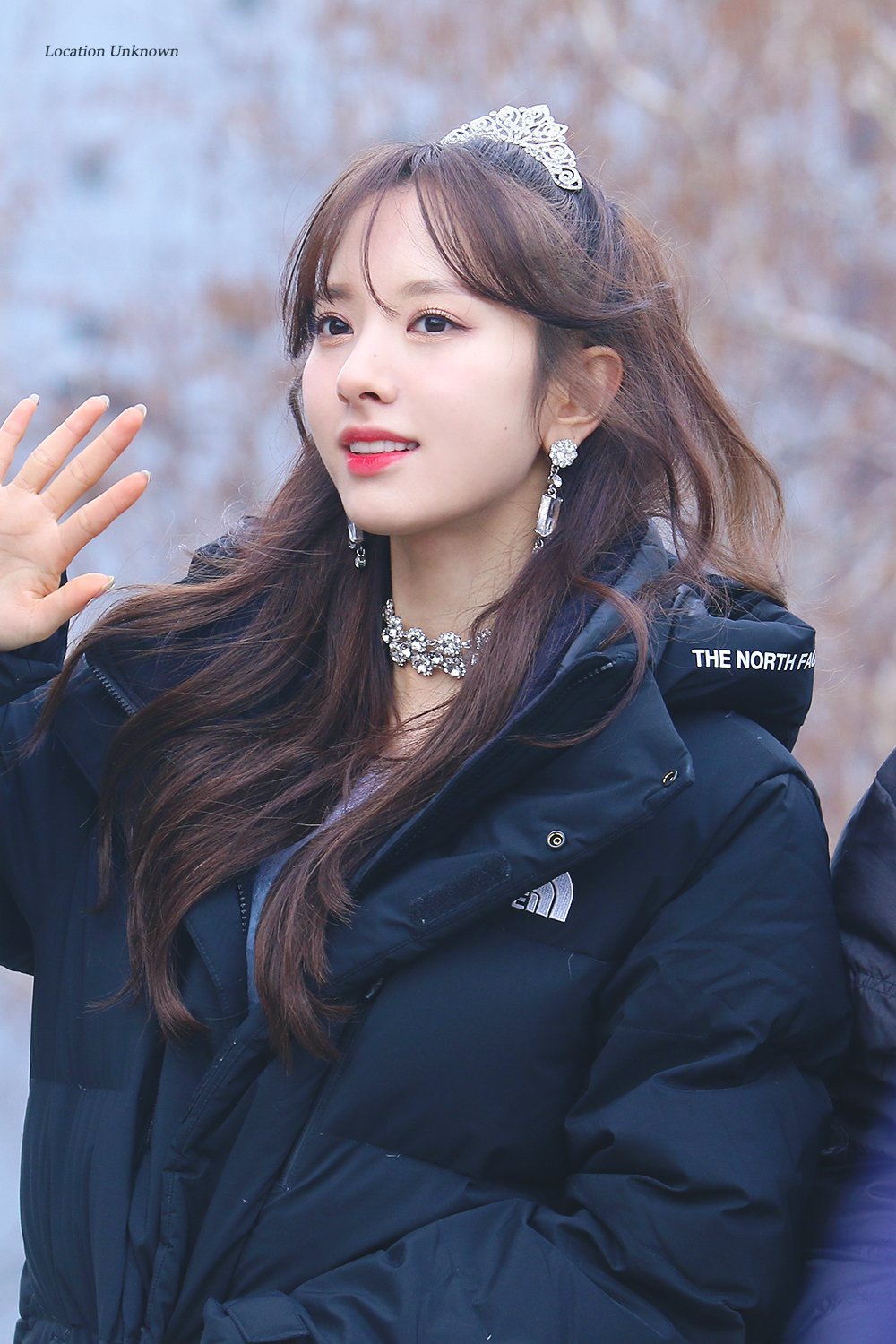 반묶음머리가 찰떡같이 어울리는 우주소녀 보나.jpg | 인스티즈