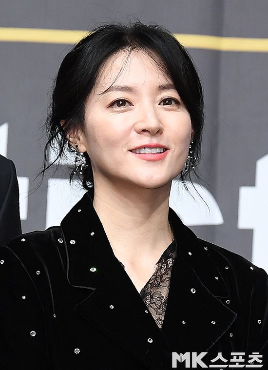 오늘자 이영애.jpg (아름다운예술인상 시상식 참석) | 인스티즈