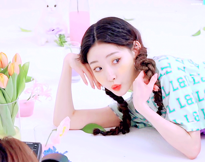 양갈래 머리한 아이오아이 멤버 모음 .jpg | 인스티즈