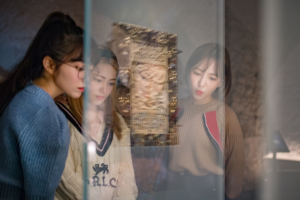 스위스 언론에서 올려준 레드벨벳.jpg | 인스티즈