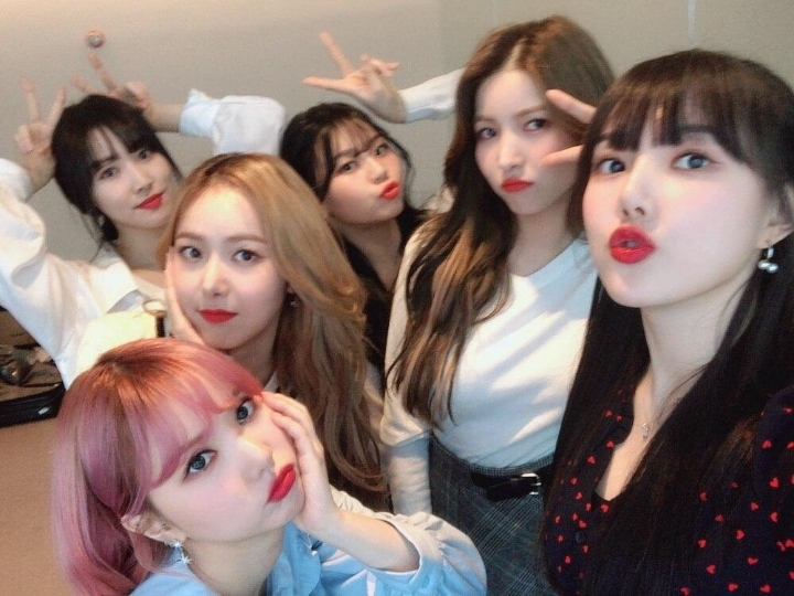 아이돌룸 출연하는 여자친구💚 | 인스티즈