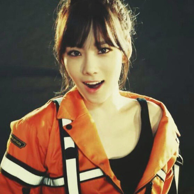 스마트폰이 생긴 12년 이래로 모아왔던 소녀시대 태연 사진 1 .jpg | 인스티즈