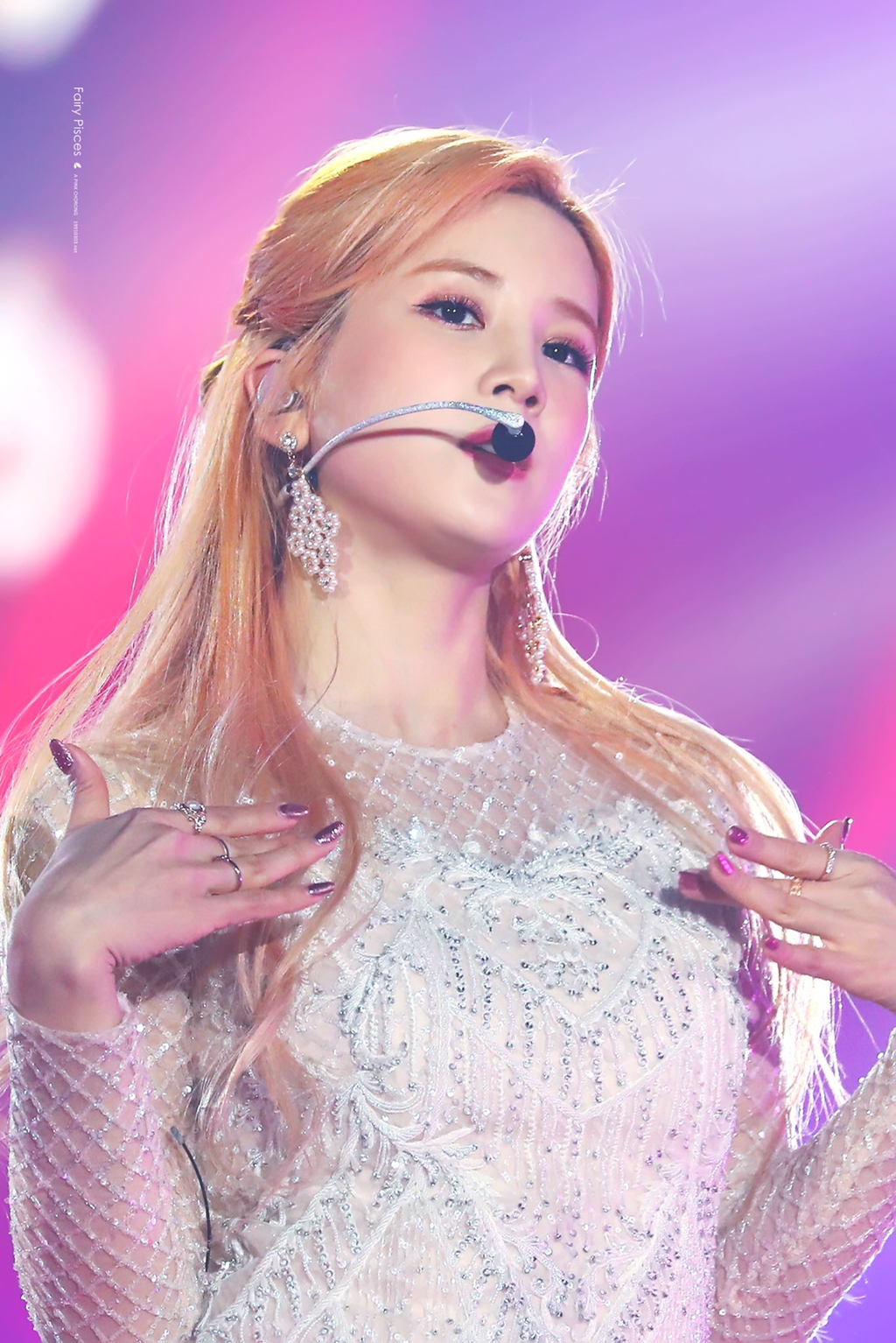 [에이핑크] 여유로운 생일을 보내고 있어서 박초롱 | 인스티즈