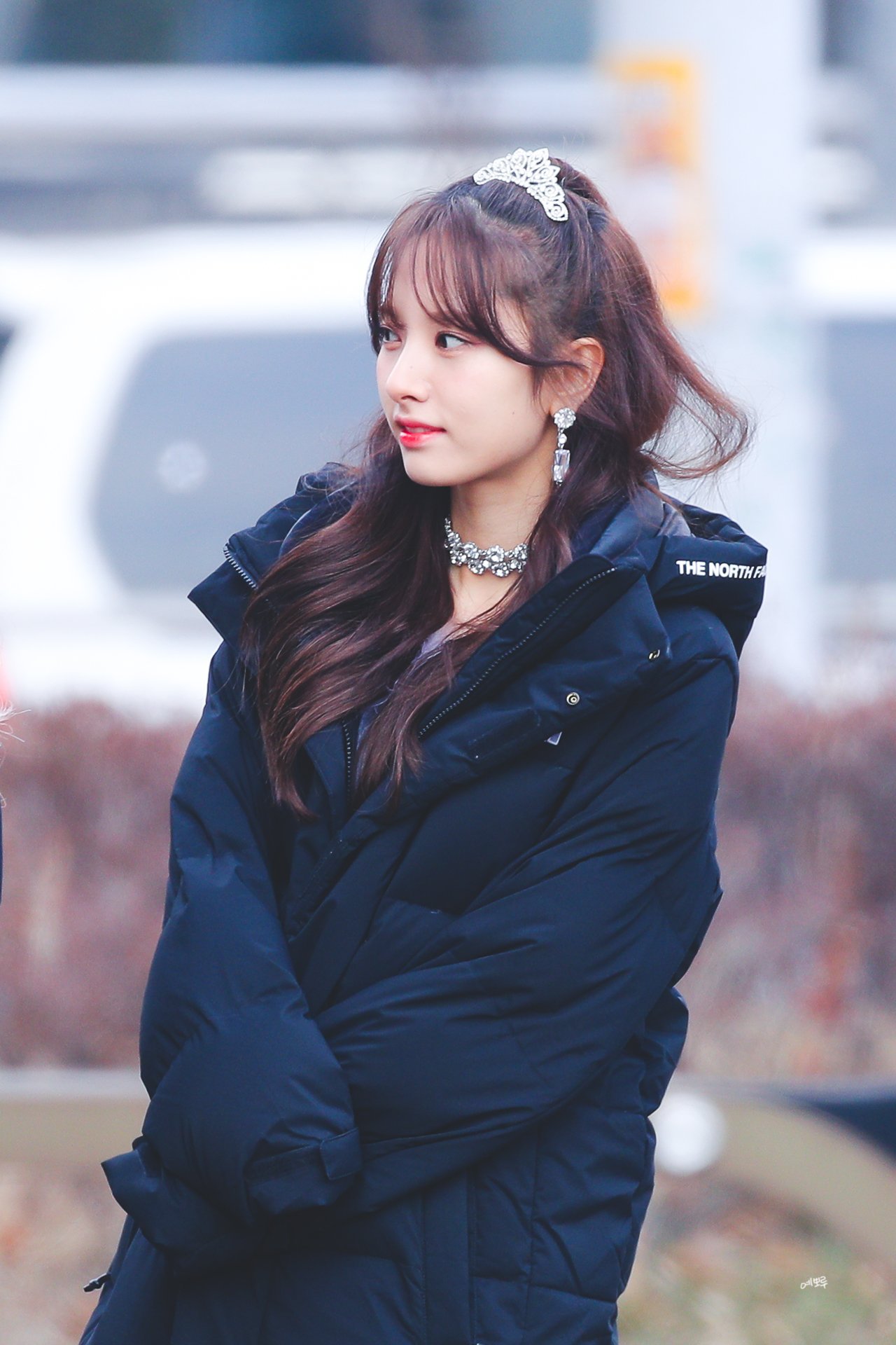 반묶음머리가 찰떡같이 어울리는 우주소녀 보나.jpg | 인스티즈