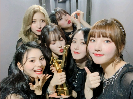 방금 업로된 여자친구 SNS🧡 | 인스티즈