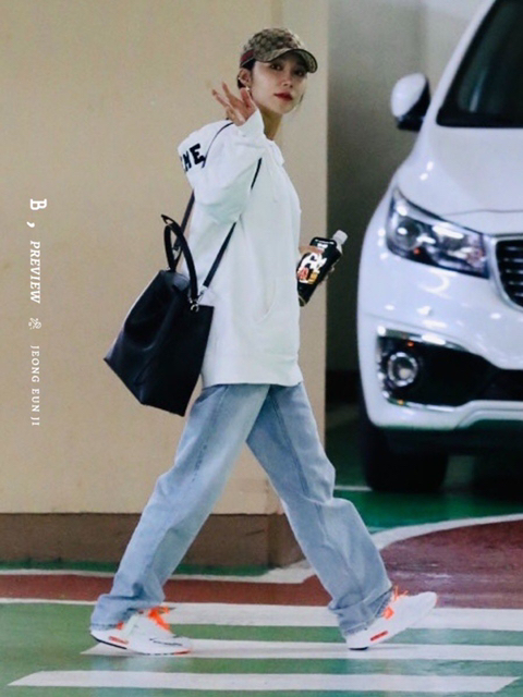 라디오 출퇴근 하는 에이핑크 정은지 모음.jpg | 인스티즈