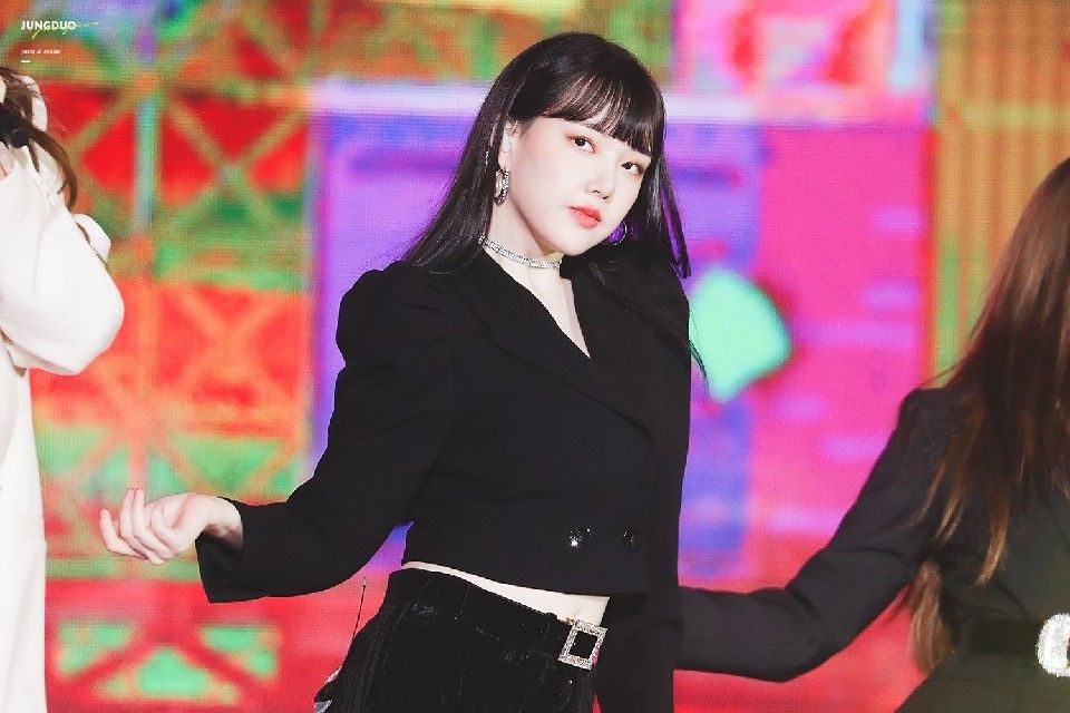 은근히 미인인거 같은 여자친구 예린이.jpgif | 인스티즈