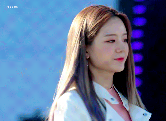 제주 한류 페스티벌에서의 프로미스나인.GIF | 인스티즈