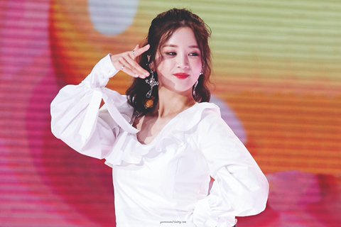 화이트 에이핑크 초롱.jpg | 인스티즈