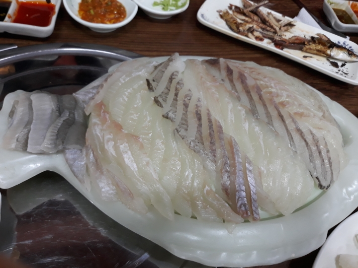 광어두마리 이미지
