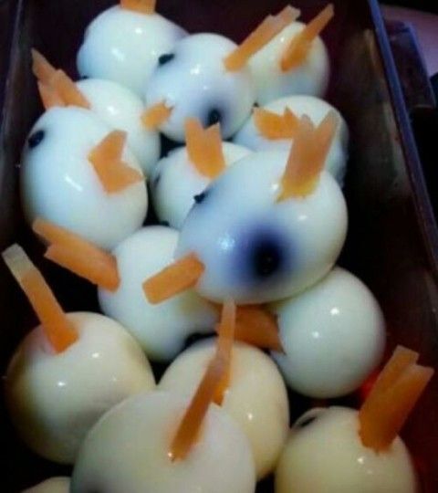 캐릭터 도시락 쌀 때 깨로 눈을 만들어야 하는 이유.jpg | 인스티즈