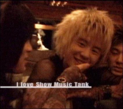 데뷔15년이라 올려보는 시아준수 포크레인으로 덕후 쓸어담던 시절.jpg | 인스티즈