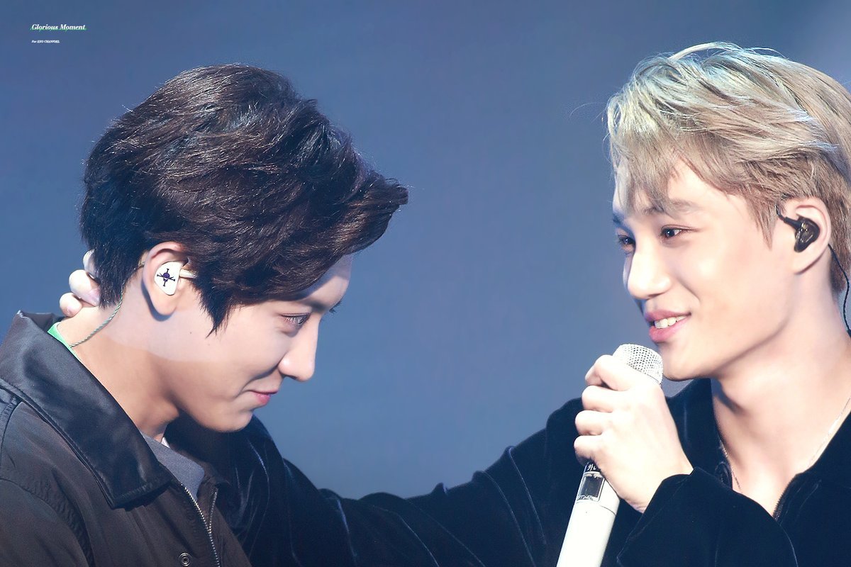 줌1이 레전드라고 생각하는 러브샷 엑소 카이 | 인스티즈