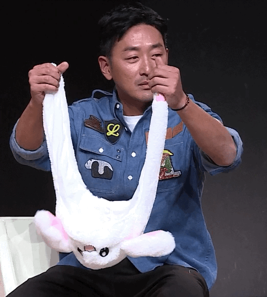 토끼모자 처음본 하정우.gif | 인스티즈