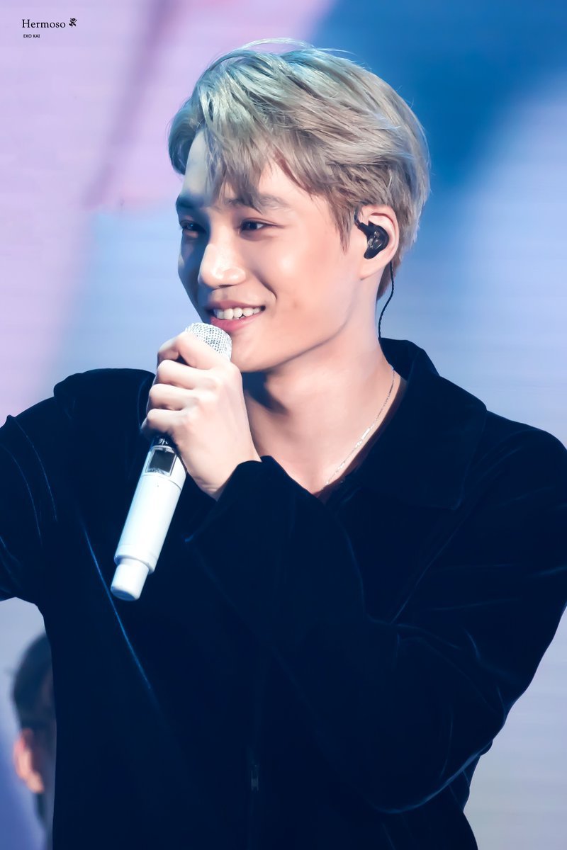 줌1이 레전드라고 생각하는 러브샷 엑소 카이 | 인스티즈