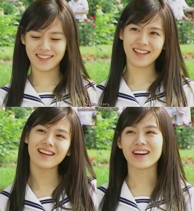 모르는 사람이 없을것 같은 여름향기 손예진.gif | 인스티즈