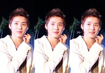 데뷔15년이라 올려보는 시아준수 포크레인으로 덕후 쓸어담던 시절.jpg | 인스티즈