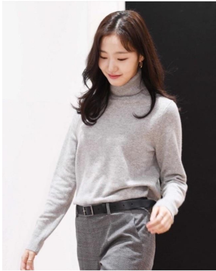 20대 여배우 본인의 얼굴 취향은? | 인스티즈