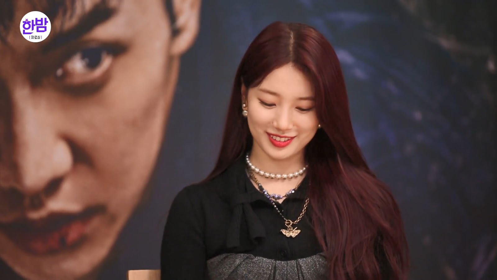 Q. 수지씨 같은 얼굴로 살면 기분이 어때요? | 인스티즈