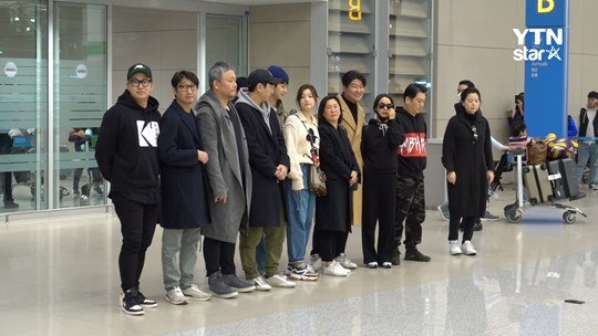 아카데미 4관왕 기생충 주역들 귀국길.jpg | 인스티즈